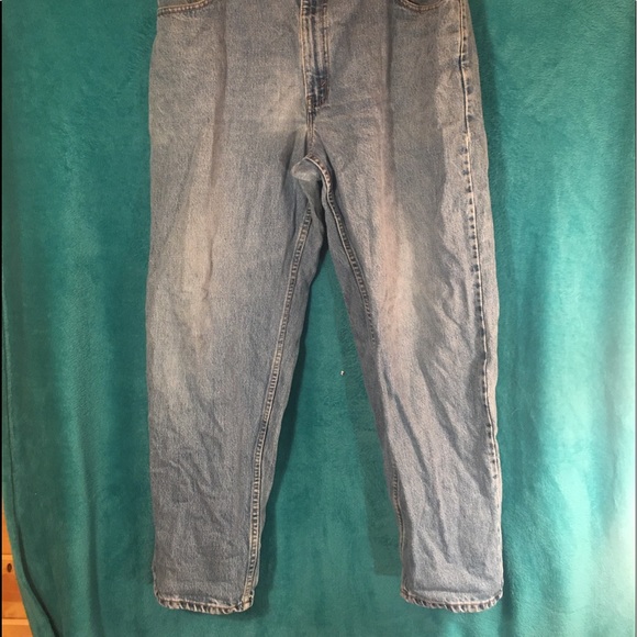 Distressed denim Levi jeans - Picture 3 of 7